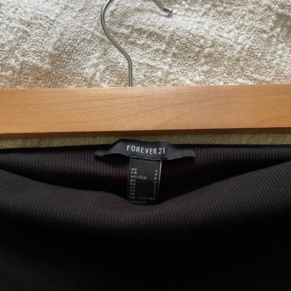 3/$15 Forever 21 Asymmetrical Tube Top - Picture 2 of 2